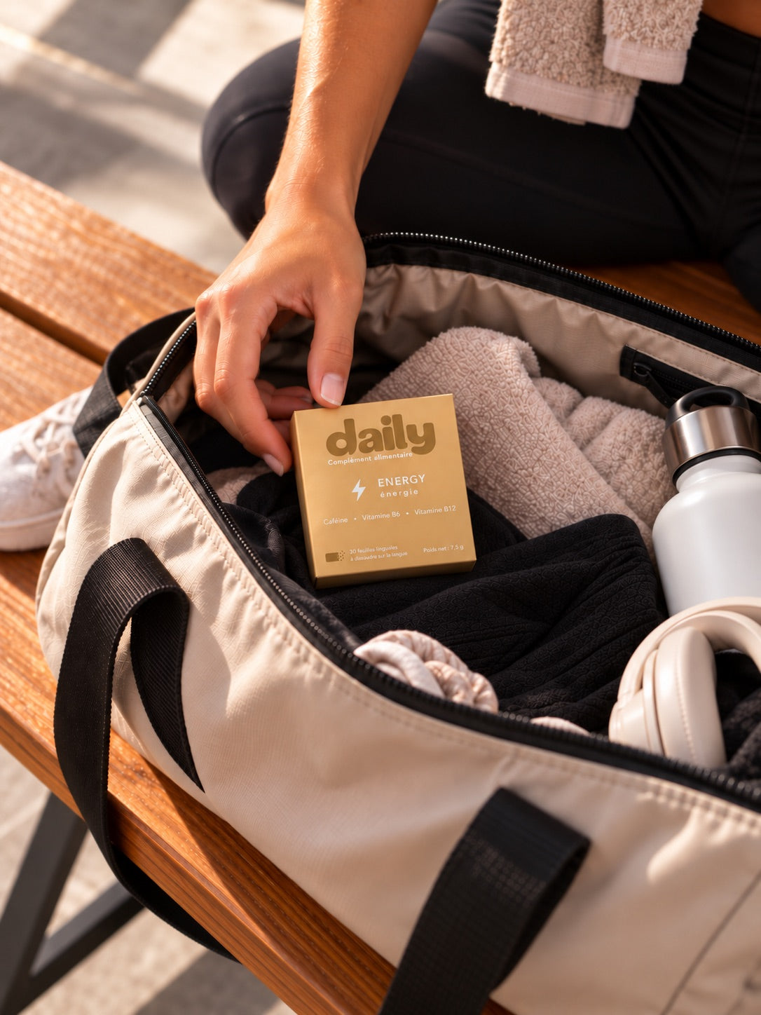 Daily Energy dans un sac de sport.